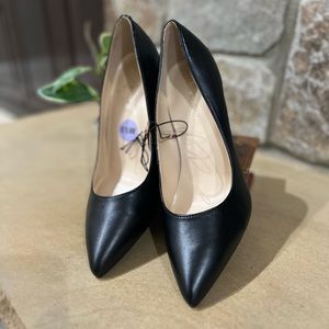 Black pointy heel